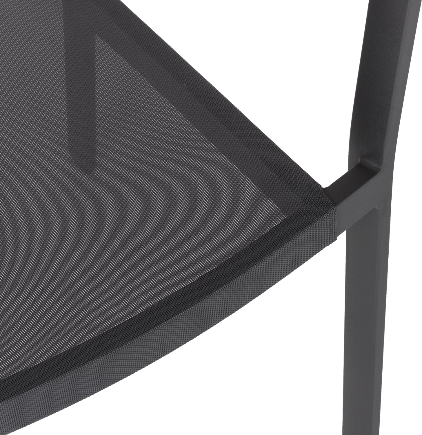 Aluminijasti naslanjač FH5891.01 antracit okvir in tekstil - hrbtni del iz bež ratana 56x60x81,5 cm