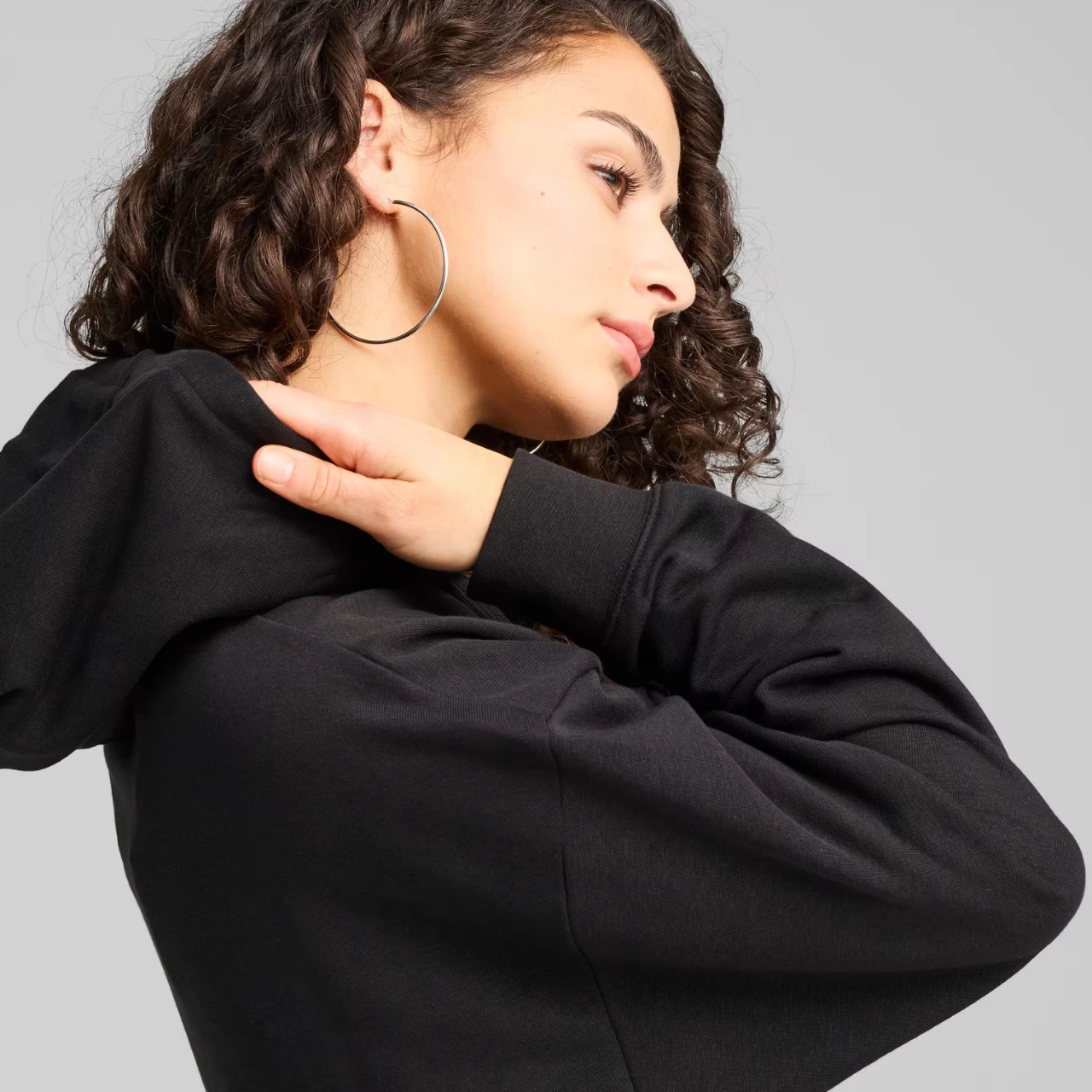 Pulover za ženske Puma, črn