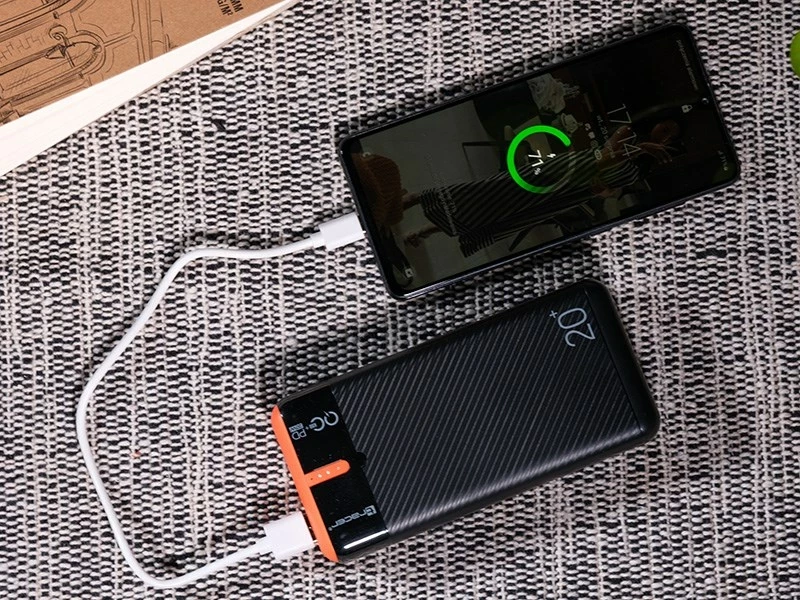 Power bank 20000 mAh, črn z oranžnimi detajli, Tracer EnerGen
