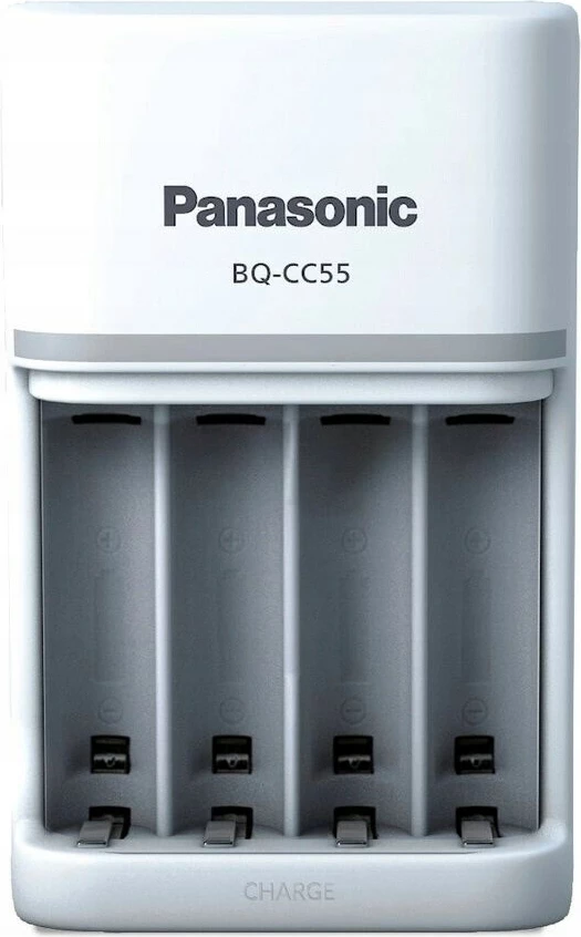 Pameten polnilnik baterij Panasonic Eneloop Smartplus BQ-CC55, za AA/AAA, bel