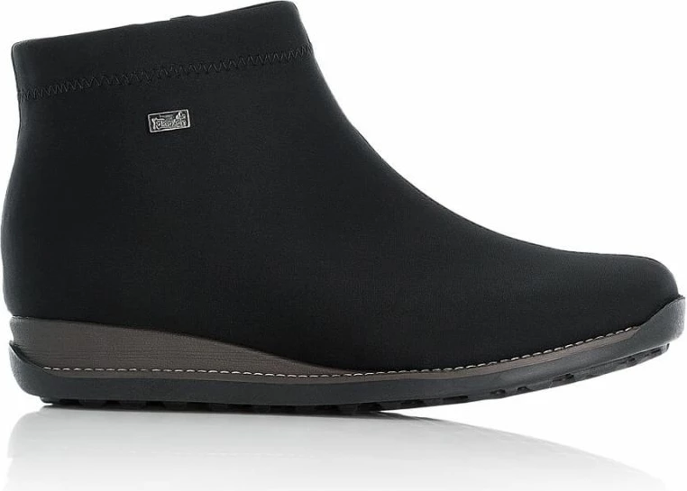 Visoke zimske škornje, Rieker, črne Visoke zimske škornje, Rieker, črne