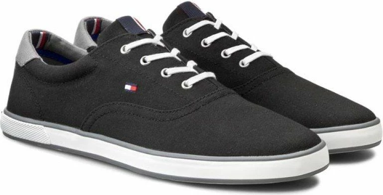 Čevlji za moške Tommy Hilfiger, črni