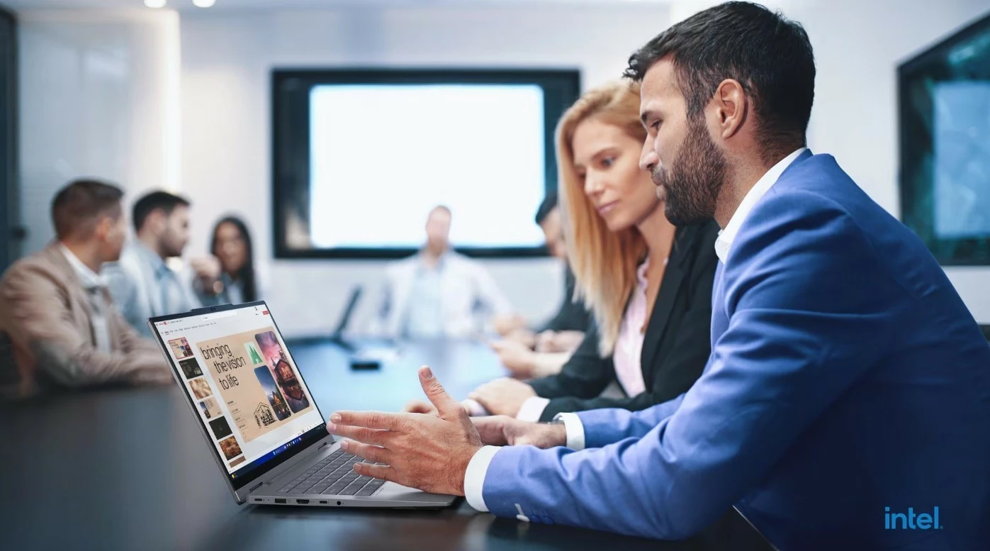 Prenosnik 2-v-1, 14" zaslon na dotik, Intel Core Ultra 5 225U, 16 GB RAM, 512 GB SSD, Luna Grey — Lenovo ThinkBook 14 G5