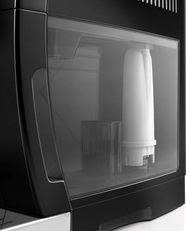 Kavni avtomat De'Longhi ECAM Magnifica