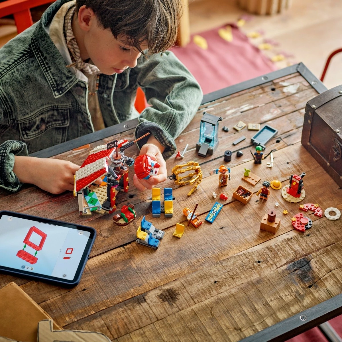 Cirkusna šotor Buggy the Clown LEGO One Piece 75637, 573 delov