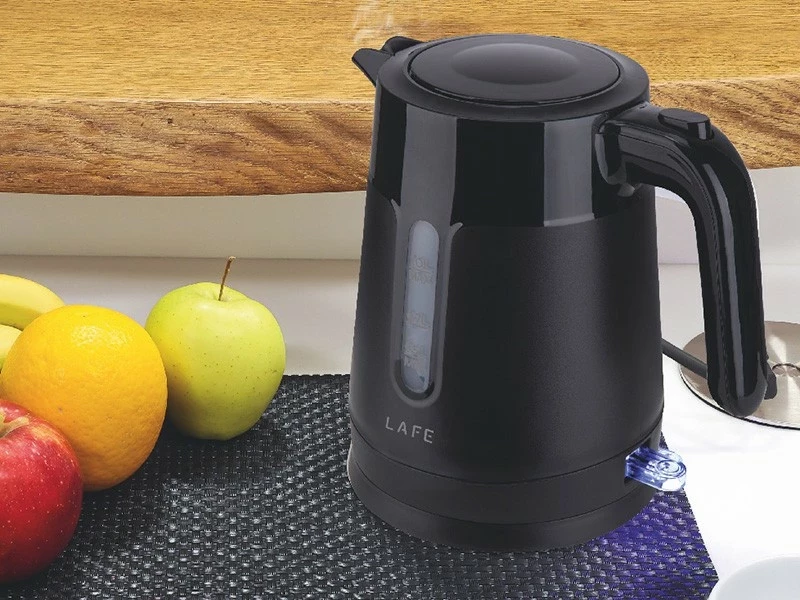 Električni grelnik vode Lafe Essential S 1L, plastika, črn