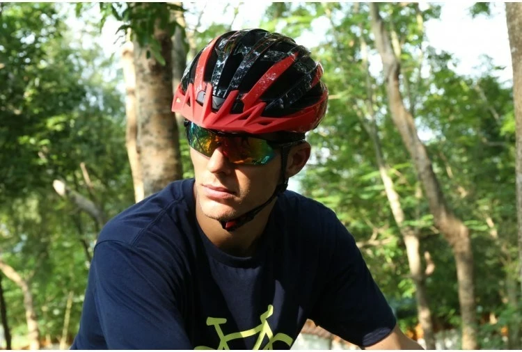 Pametna čelada za gorsko kolesarjenje Livall MT1 Neo Intercom/LED/SOS/BT, 58–62 cm, rdeča