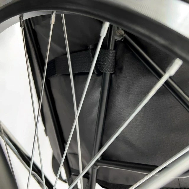 Črno 30L kolesarsko/športno nahrbtnik Wozinsky WBB30BK