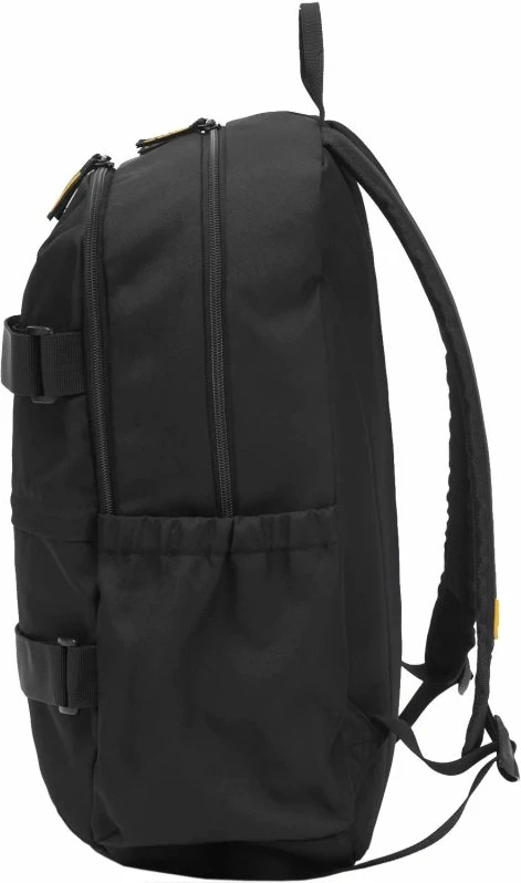 Nahrbtnik Caterpillar, črn