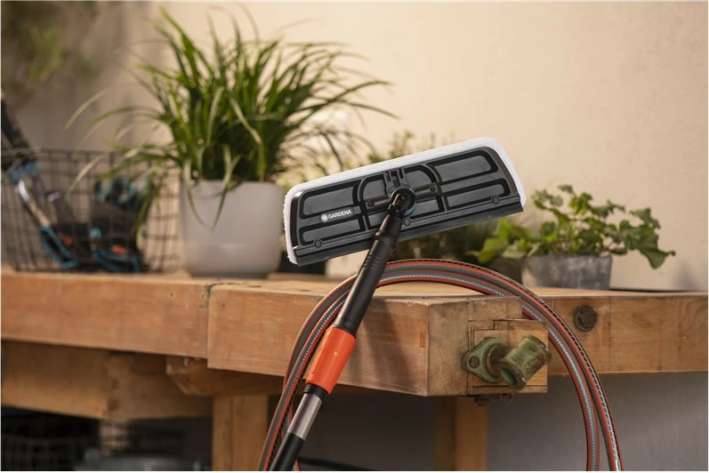 Pometalec za okna GARDENA 18808-20, 31 cm, siv