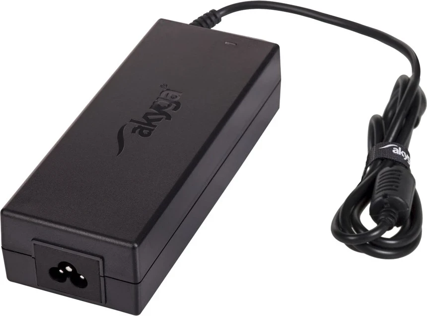 Polnilec za prenosnik Akyga AK-ND-57, 130 W, črn