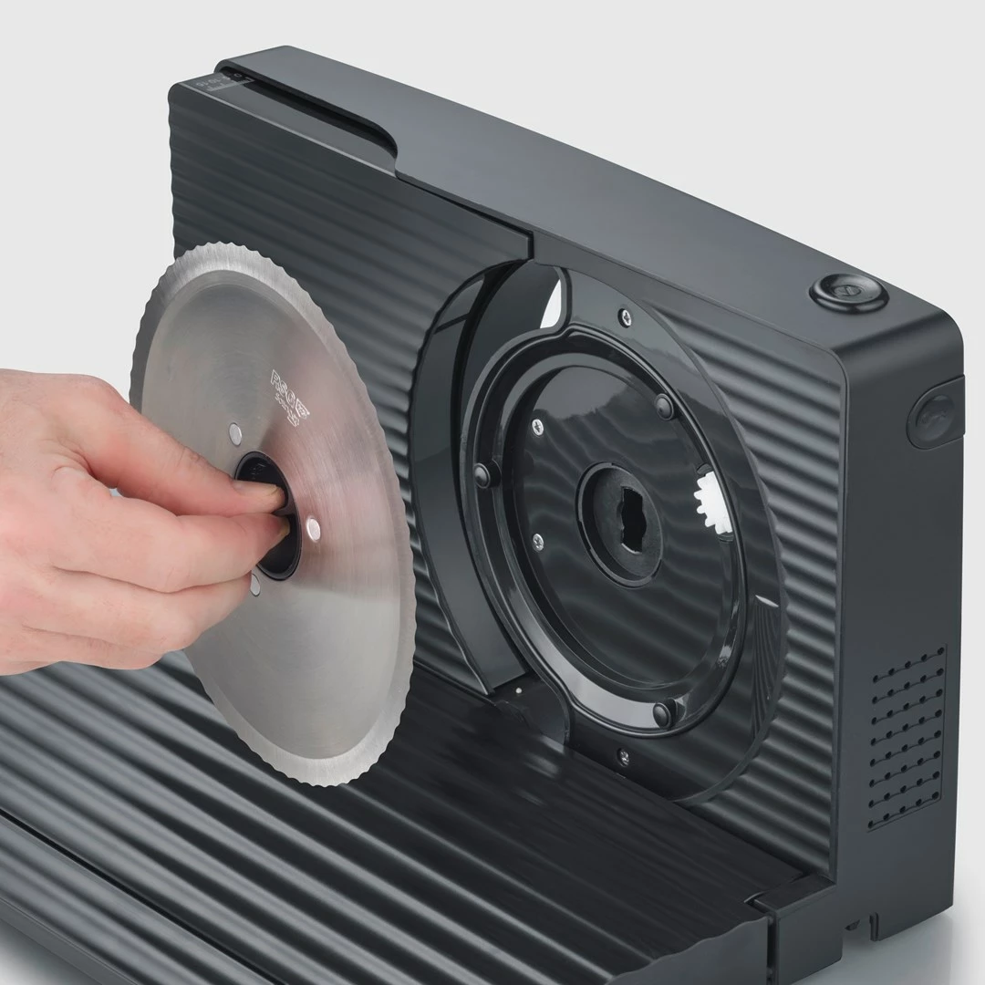 Električni rezalnik Severin AS 9578, 100 W, plastika, črn