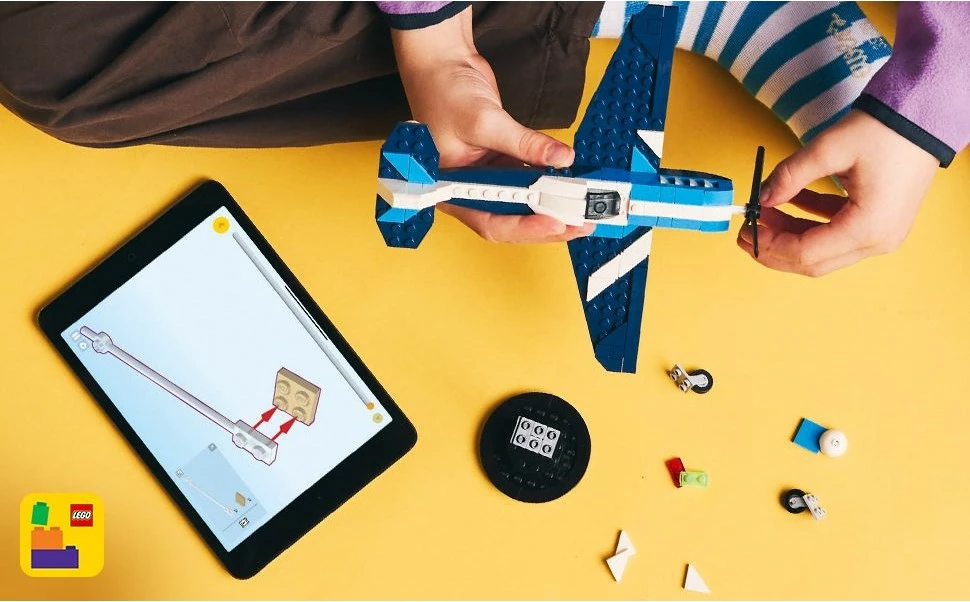 Set za sestavljanje 3-v-1, LEGO Creator 31160, 178 kosov, dirkalni letalnik, moder