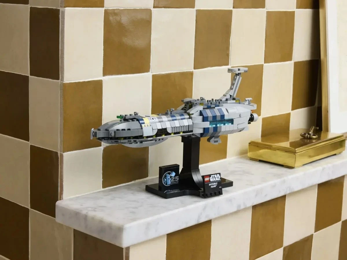 Model nevidne roke LEGO Star Wars 75377