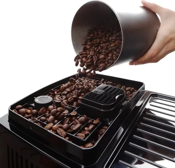 Kavni avtomat De'Longhi ECAM Magnifica