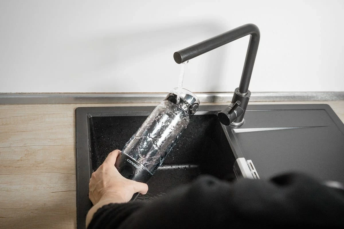 Brezžični blender CONCEPT SM4001, črn