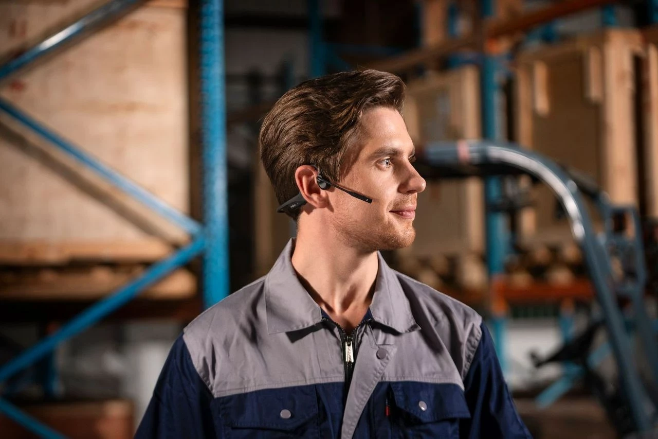 Kostno prevodno komunikacijsko slušalko SHOKZ OpenComm2 2025 Upgrade, Bluetooth, brezžične, z Boom mikrofonom, črne