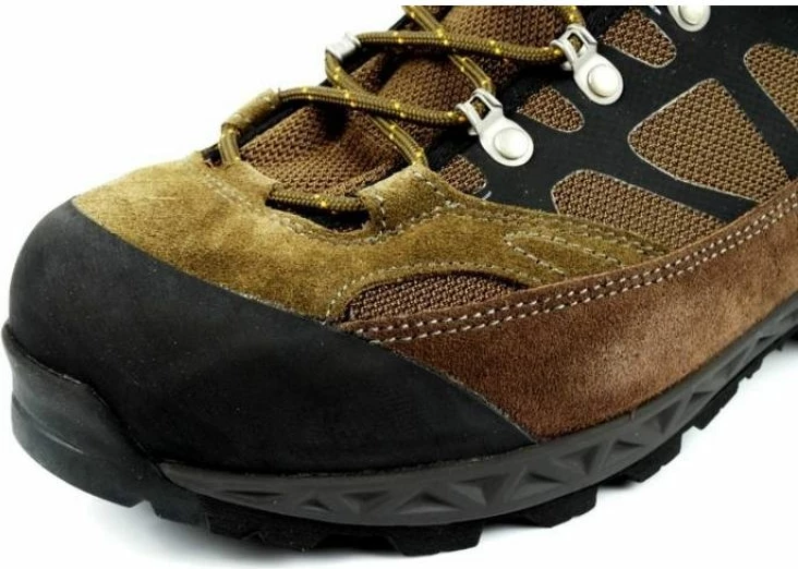 Planinski čevlji Aku, rjavi