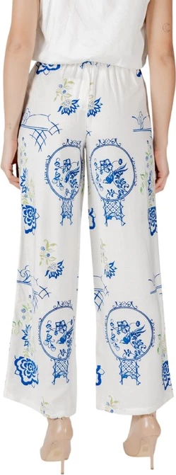 Dekliške/Ženske hlače Ichi, bele