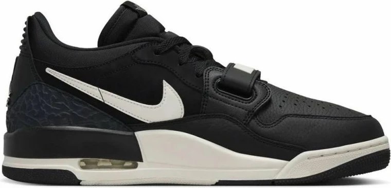 Superge, Nike Jordan, bele in črne