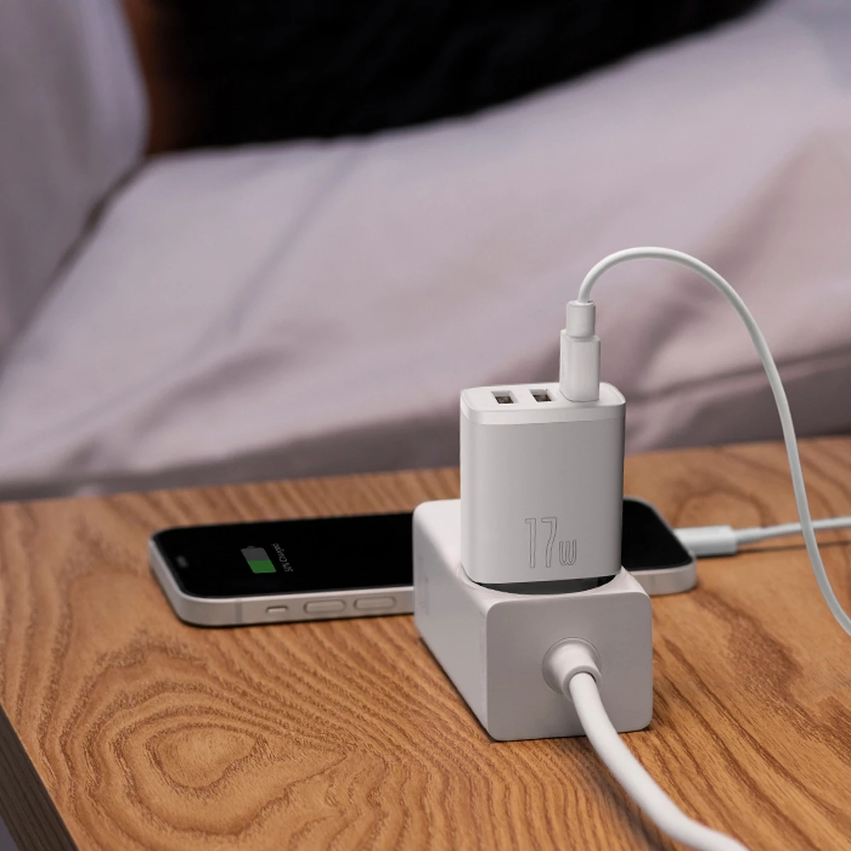 Stenski polnilec Baseus CCXJ020102, 3x USB, 17W, bel