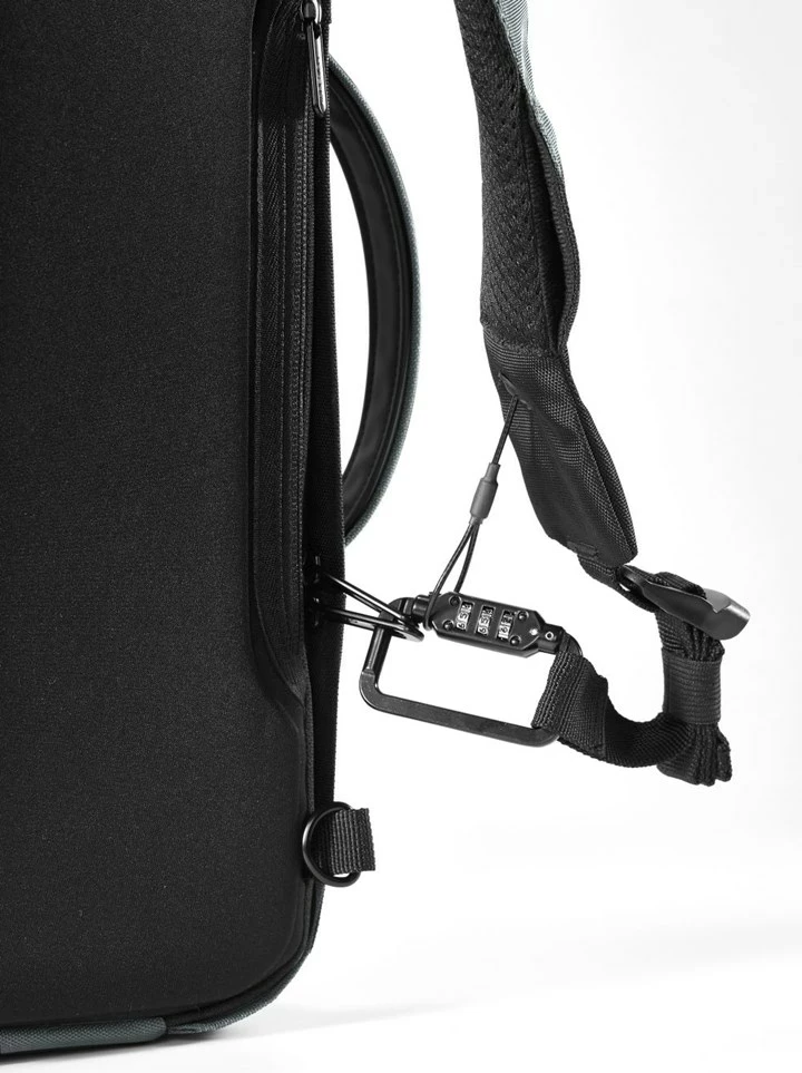 Prostoren nahrbtnik/denarnica XD Design Bobby Bizz 2.0, 14 L, siv