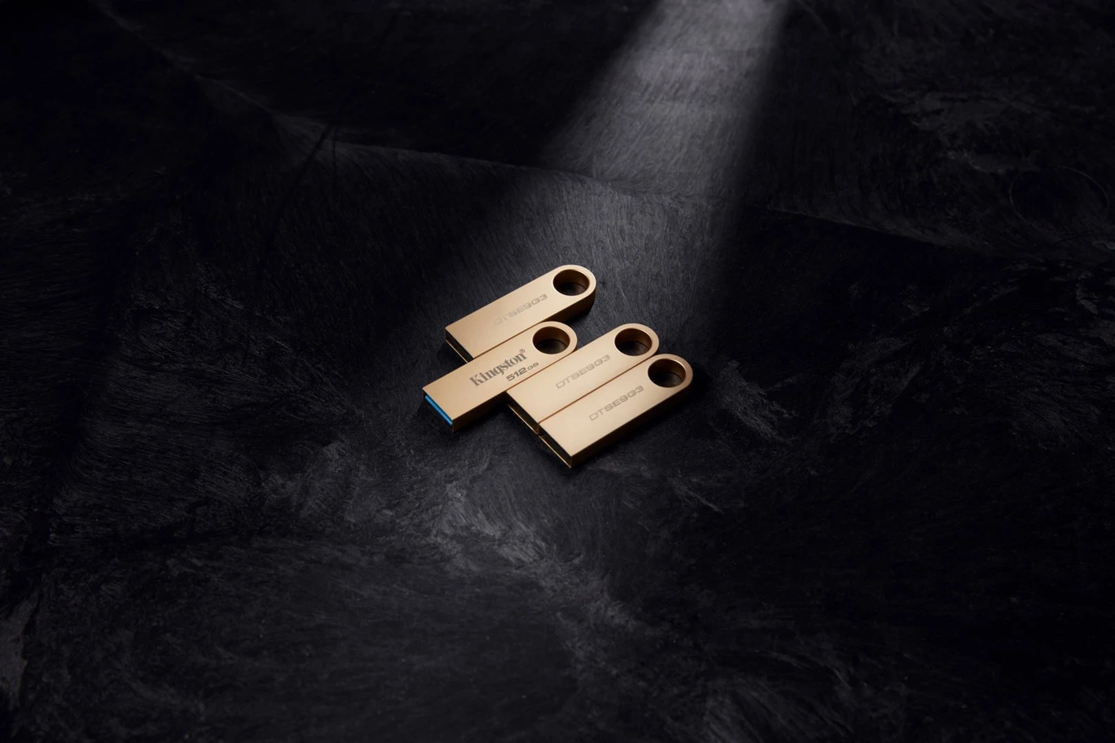 USB ključek DataTraveler 512GB, 220MB/s, kovinski, Kingston