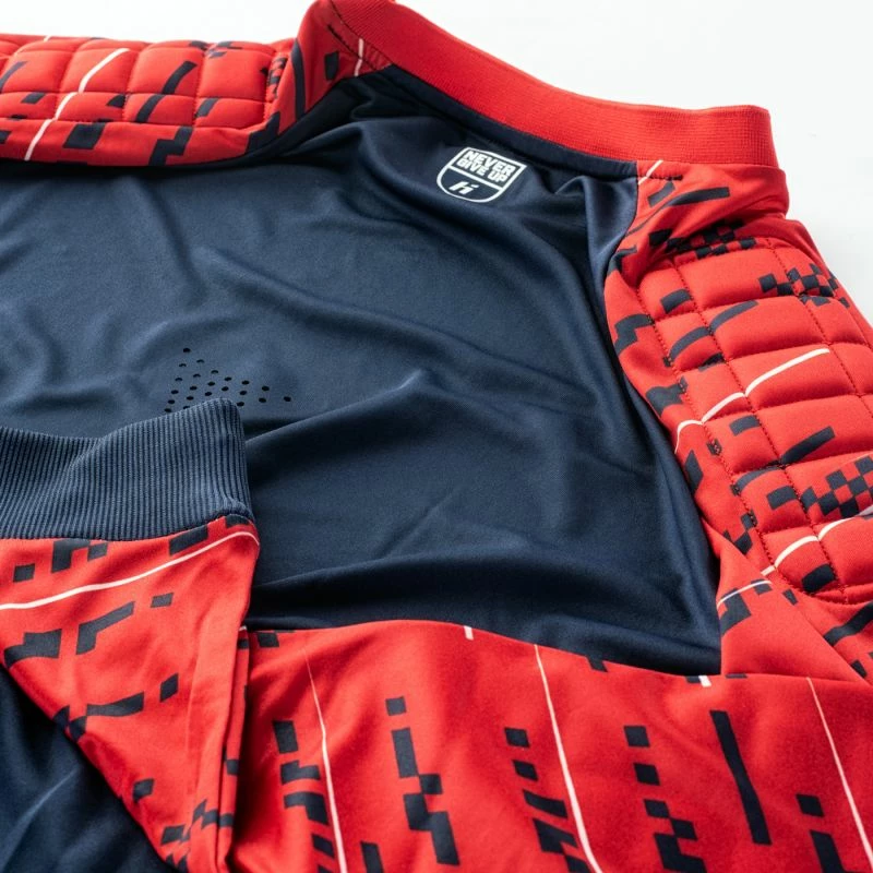 Duks za nogomet, Huari, rdeče in temno modro