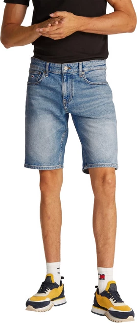 Kratke hlače za moške Tommy Hilfiger Jeans, svetlo modre