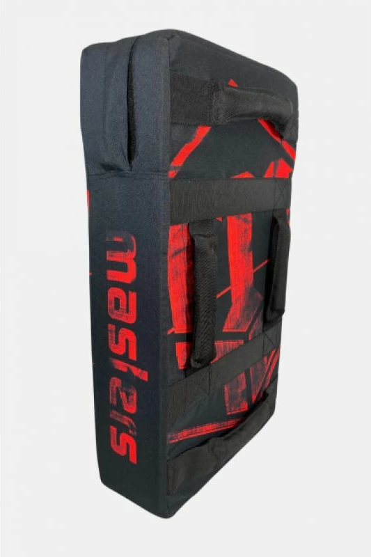 Trening ščit Masters, črno-rdeč