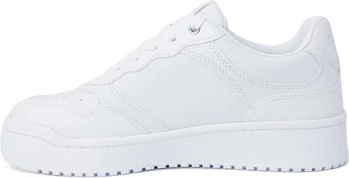 Superge, Guess Donna, bele