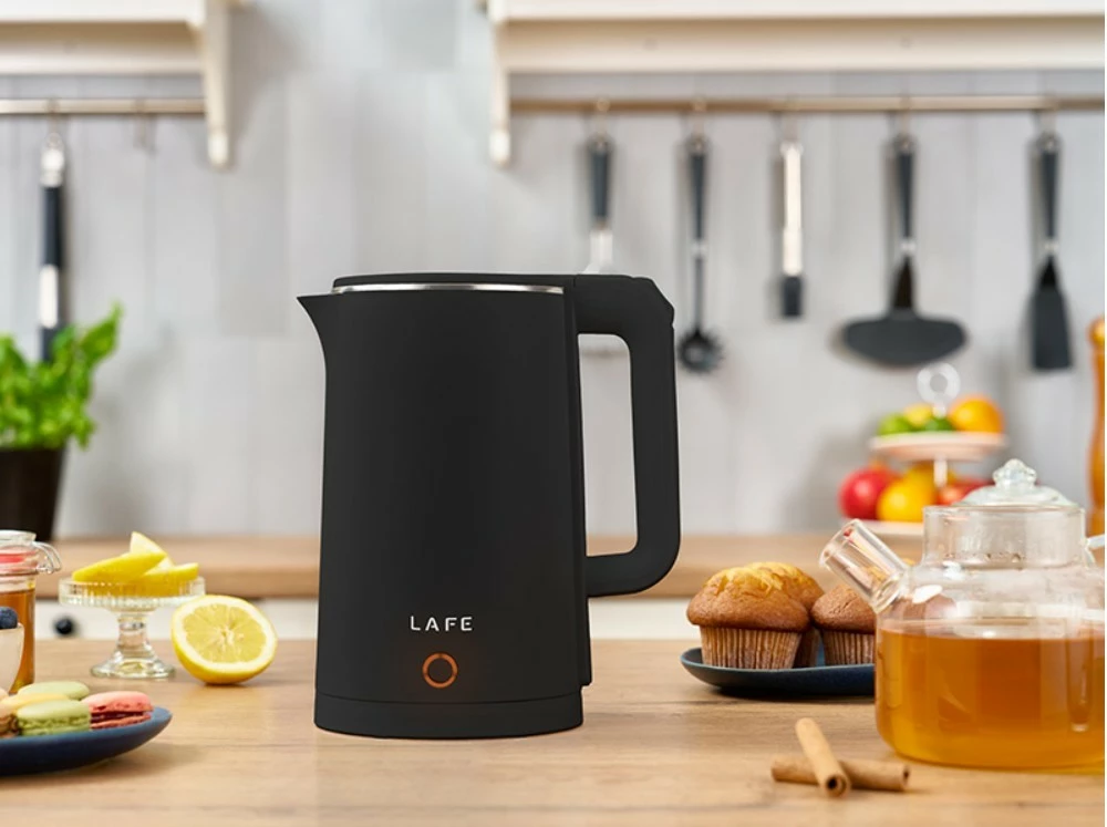 Grelnik vode z dvojnimi stenami Lafe LAFCZA47467, 1,8 L, 1800 W, Cool Touch, črn