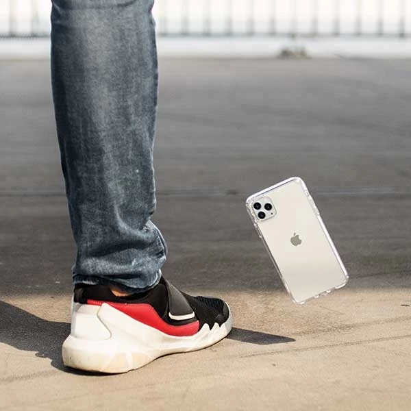Ovitek za telefon LifePro Tinsel za iPhone 11 Pro, UNIQ, črn z bleščicami
