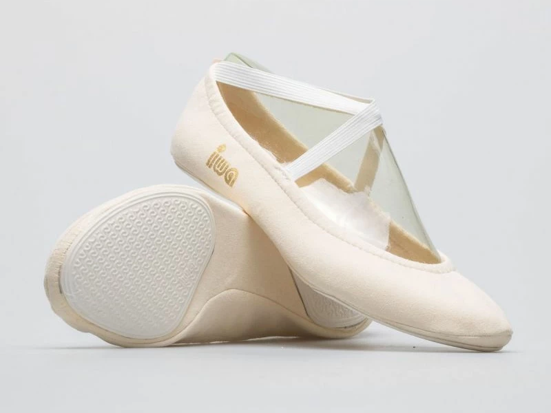 Baletne telovadne čevlje IWA 302, krem Baletne telovadne čevlje IWA 302, krem