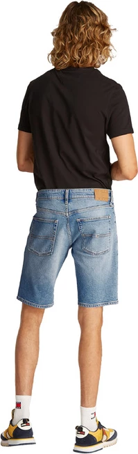 Kratke hlače za moške Tommy Hilfiger Jeans, svetlo modre