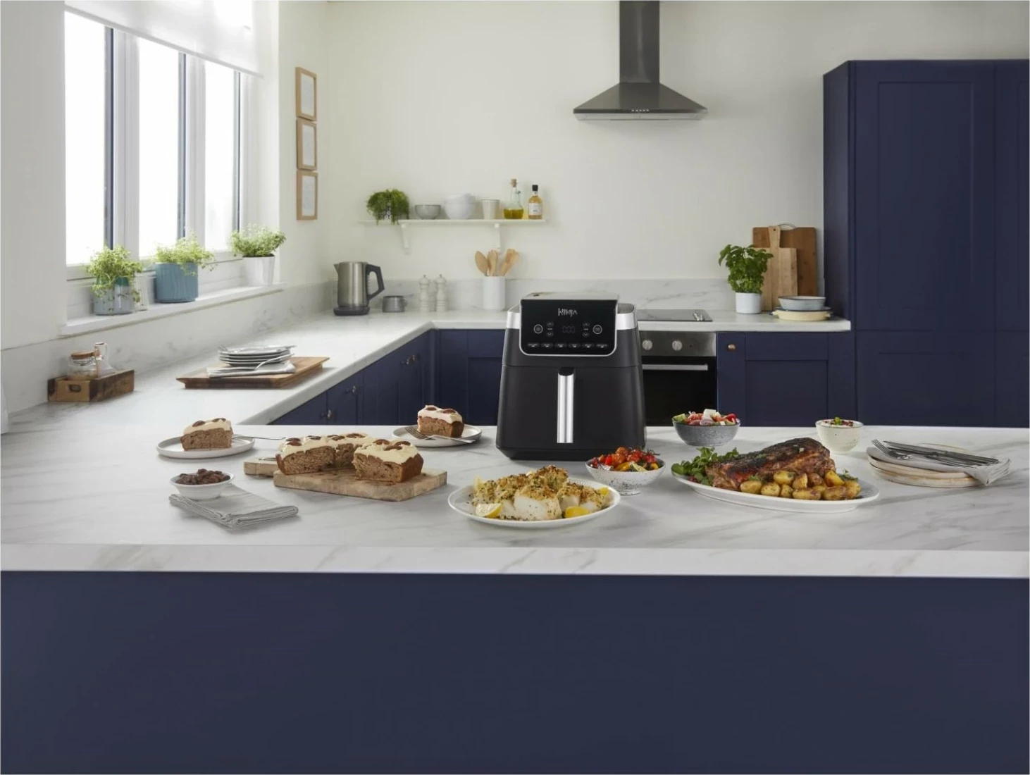 Peka na vroči zrak Ninja AF180EU, 6,2 L, črn