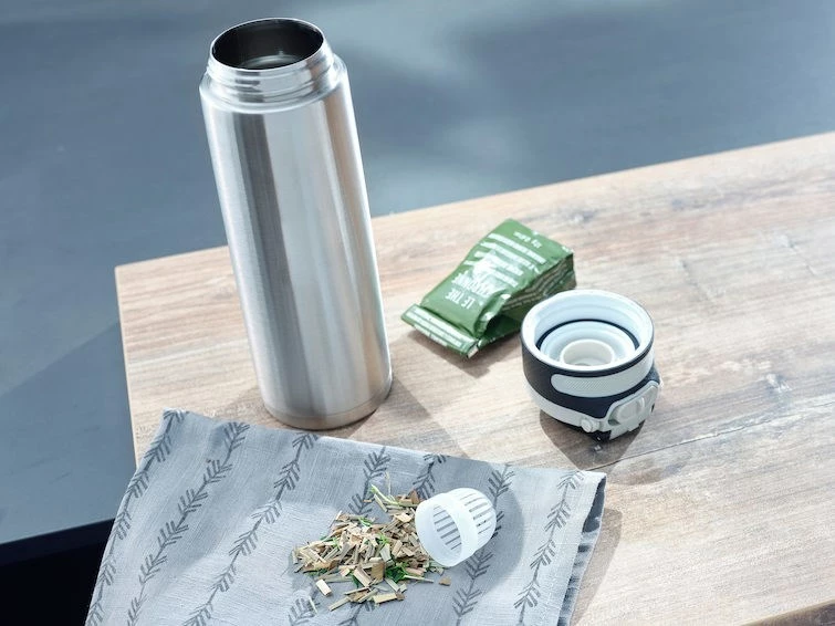 Termos za potovanje LEIFHEIT 3272, 600 ml, nerjaveče jeklo, srebrn