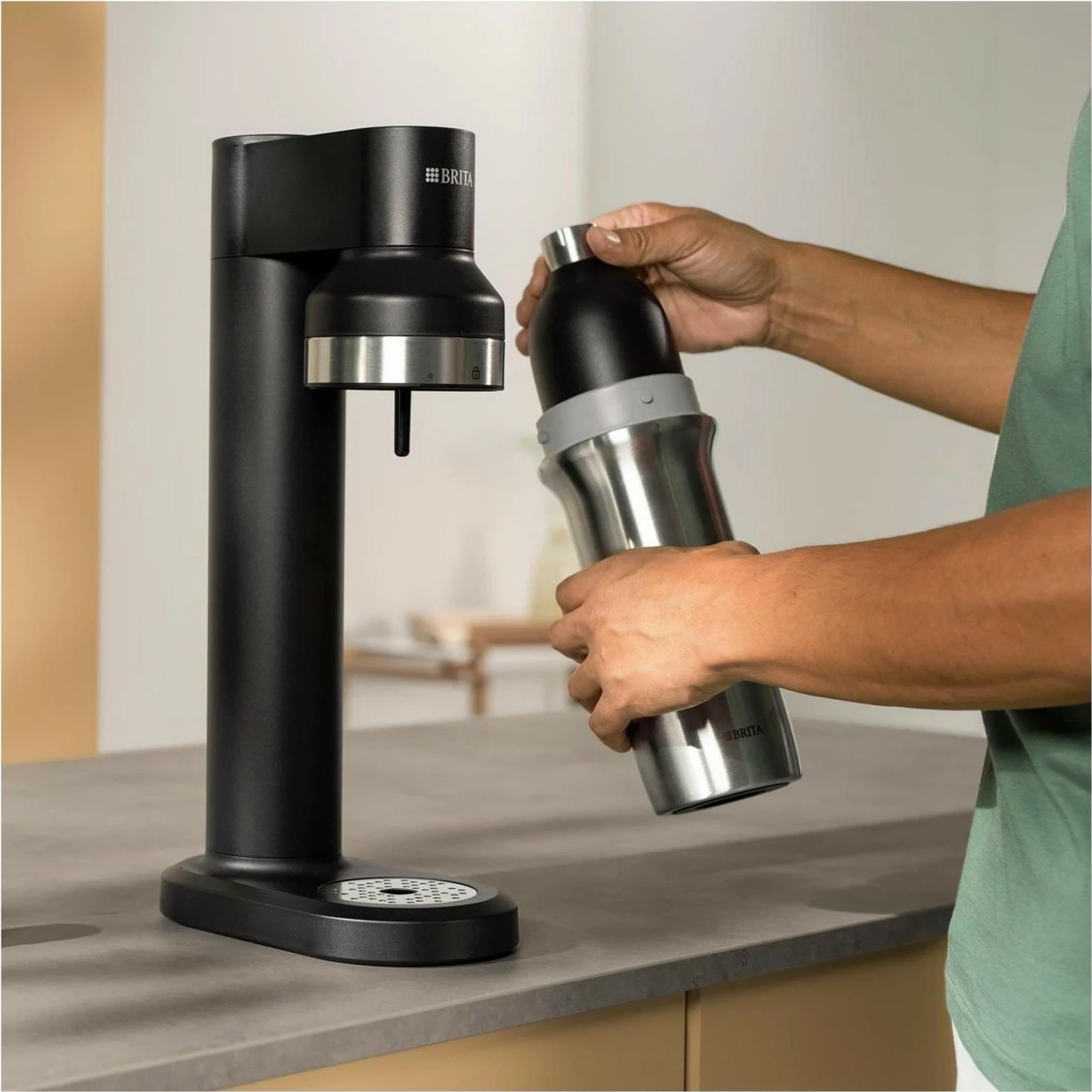 Steklenica za pijačo Brita SodaTrio 0,65 L, črna