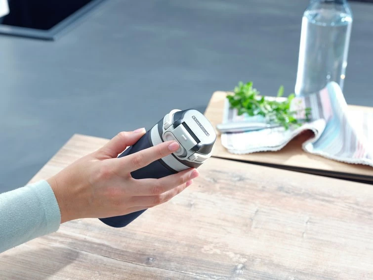 Termovka 350 ml, nerjaveče jeklo, črno/modra Leifheit 3247