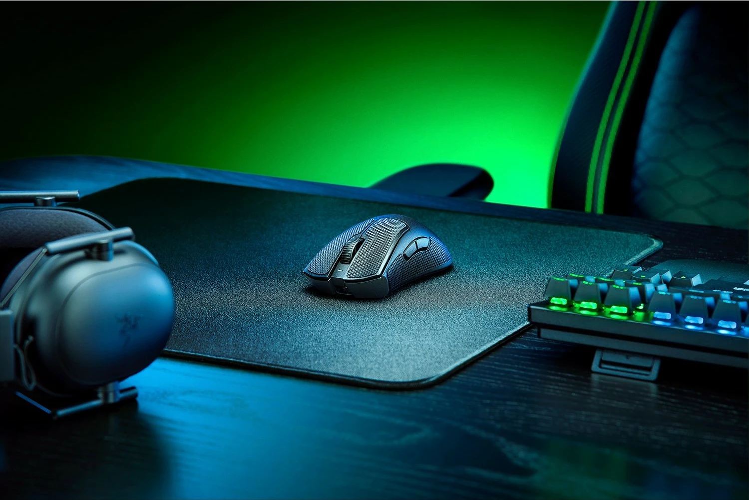 Optični igralni miš, Razer DeathAdder V3 Pro, desna, RF brezžično + USB Type-C, 30000 DPI, črn