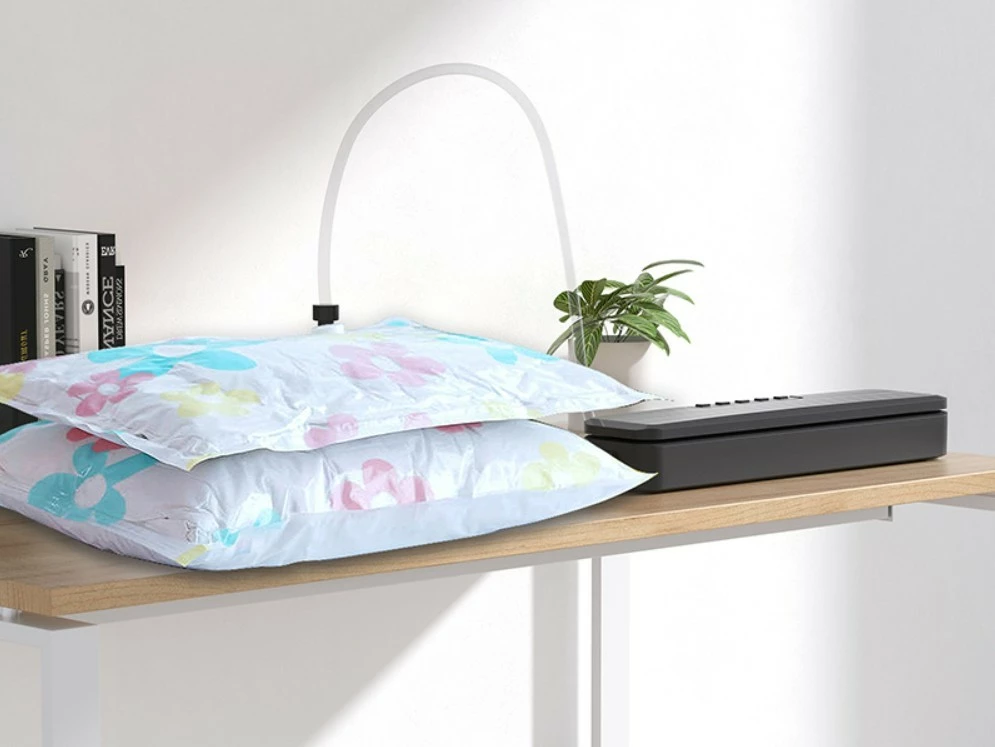 Profesionalni vakuumski zapiralnik za živila Lafe LAFVAC47539, 250 W, 6 L/min, širina varjenja 30 cm, črn