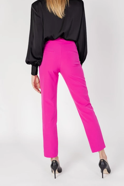 Hlače za ženske Silence