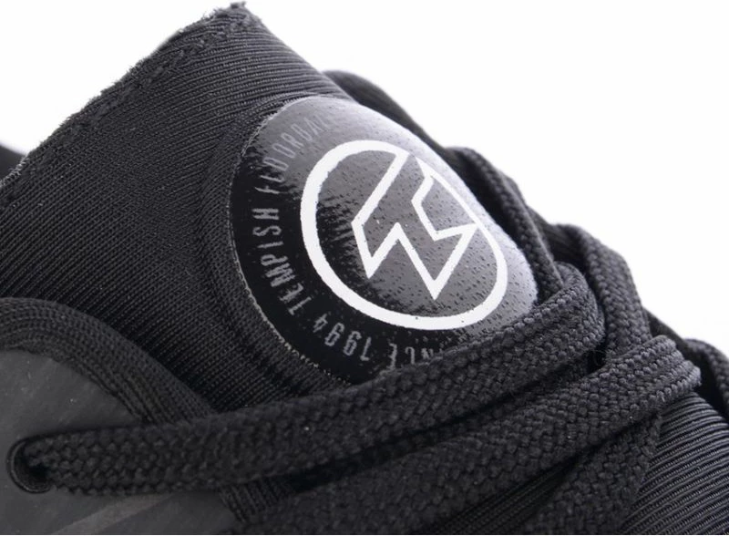 Notranji športni copati Tempish Falcon M, moški, beli/črni