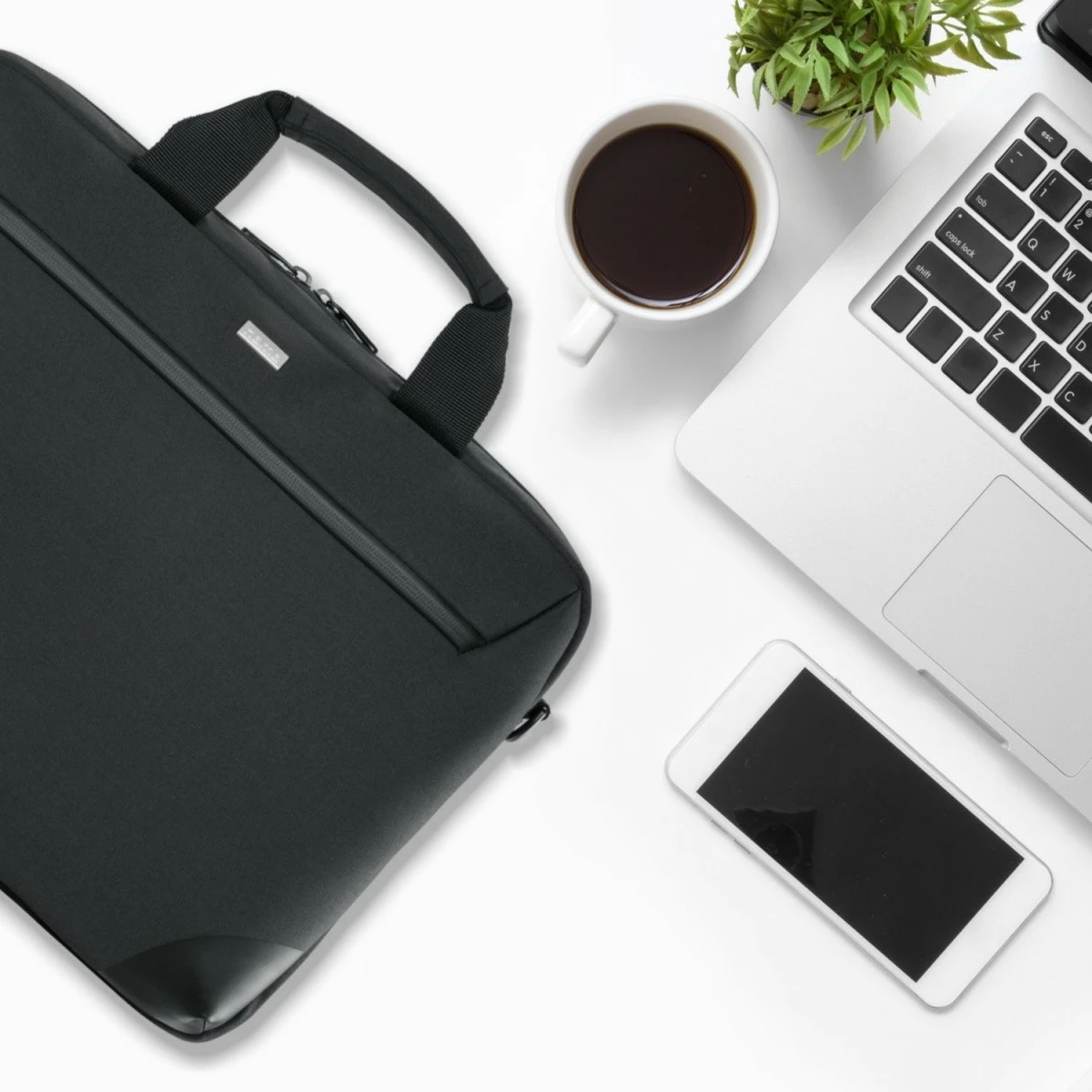 Torba za prenosnik Hama Extreme Protect 227051, 15,6–16,2 palca, črna