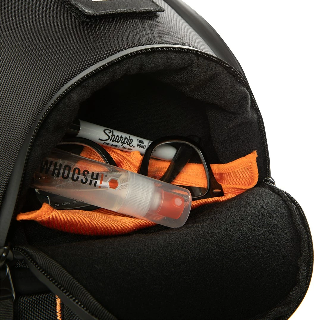 Nahrbtnik Urban Armor Gear Standard Issue, 18 L, črn